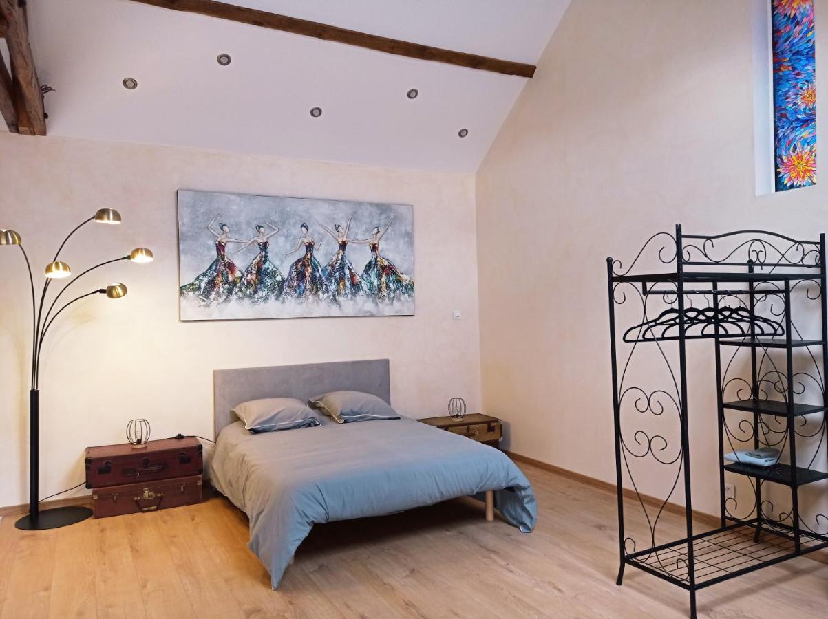La Grange de Marie à St Angel - Magnifique Grange Rénovée en loft pour 1 à 6 pers Saint-Angel (Allier) Exterior foto